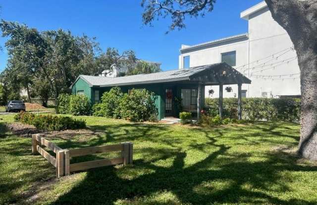 4007 BAYSHORE BOULEVARD photos photos