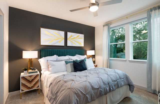 Alta River Oaks Gallery 4