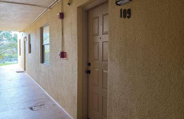 11453 NW 39th Court photos photos