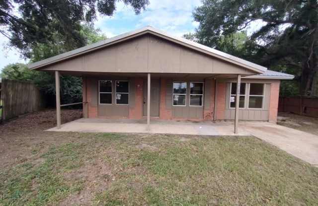 4807 King James Drive photos photos