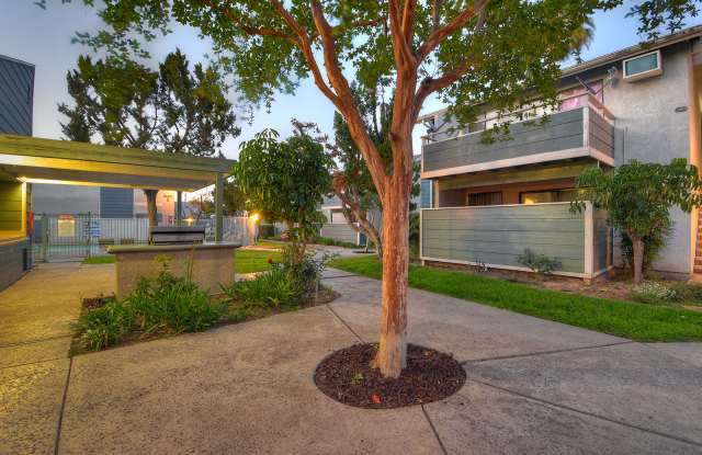 Village Green Apartments Gallery 4