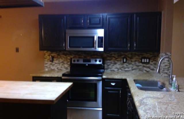 14927 Eagle Run Gallery 3