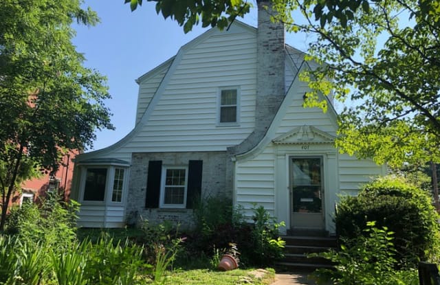 407 Godfrey Avenue - 407 Godfrey Avenue, Louisville, KY 40206