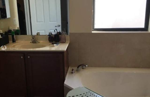 15884 sw 118 terr Gallery 4