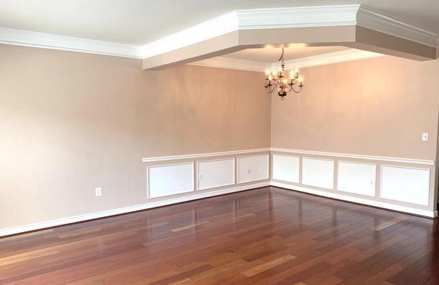 6028 Popes Creek Place Gallery 3