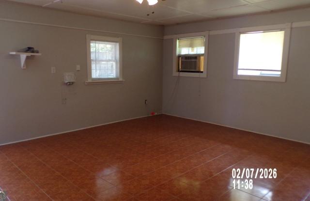 2705 Neptune Place Gallery 4