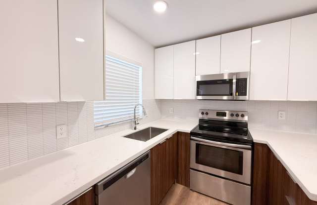 281 Northwest 43rd Street photos photos