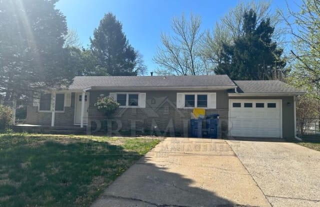 11215 East 51 Street South - 11215 East 51 Street South, Raytown, MO 64133