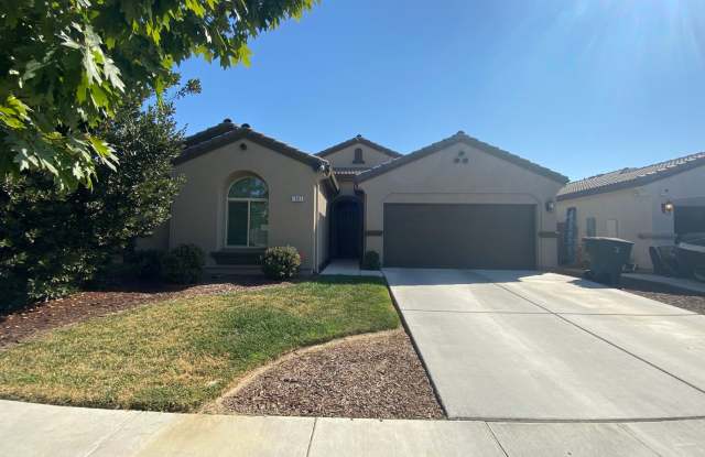 Lovely Home for rent in Visalia, Ca photos photos