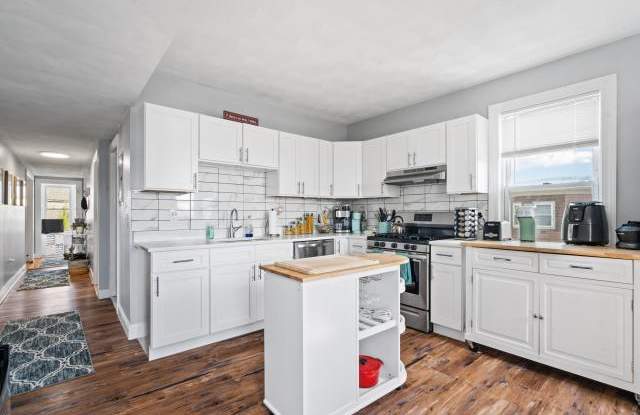 107 Temple St. - 107 Temple Street, Somerville, MA 02145