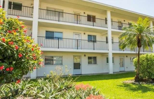 708 TAMIAMI TRAIL S photos photos 708 TAMIAMI TRAIL S photos photos