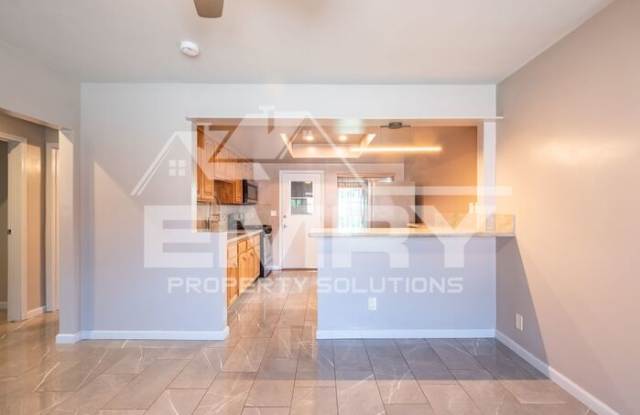 5140 1/2 Fostoria Street Gallery 2