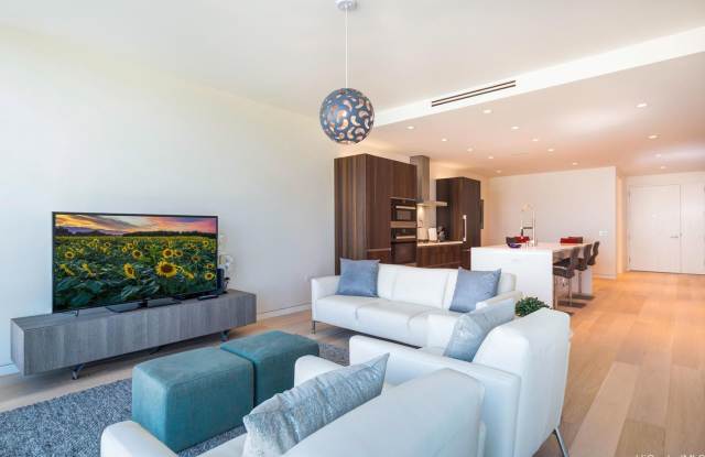 1 BD / 2 BA / 1 PK, Furnished Gallery 4