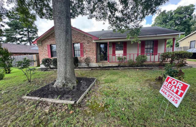 4811 Barkshire Dr photos photos