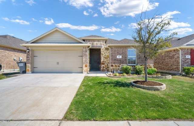 806 Meadow Wood Lane photos photos