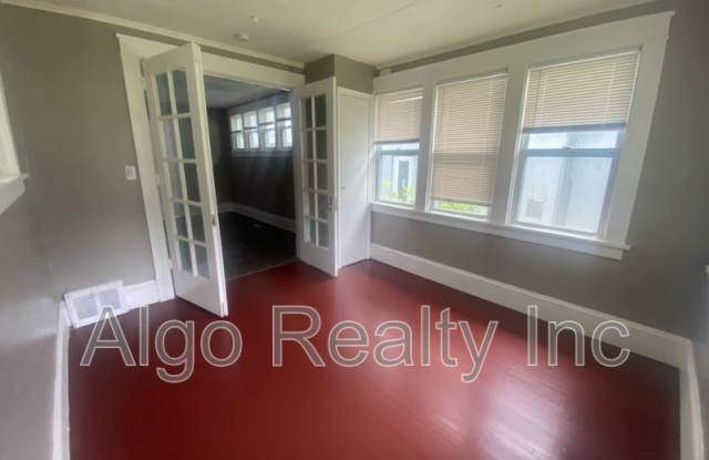 2511 Logan Ave N photos photos