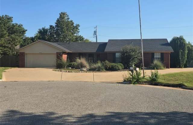 3420 Kings Way photos photos