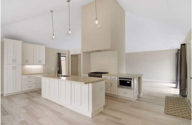 23681 Sidney Bay Gallery 2