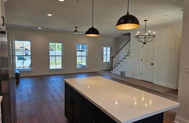 2921 LAKE VILLA Drive Gallery 3