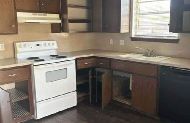248 Willoway Dr - 248 Willoway Drive, Norman, OK 73072