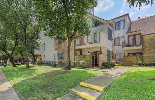 2312 Balsam Drive - 2312 Balsam Drive, Arlington, TX 76006