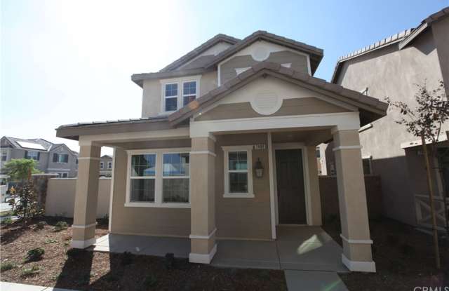 7488 Devon Gallery 2