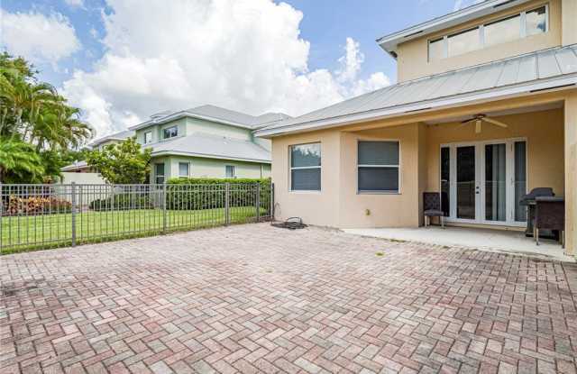 1825 Bridgepointe Circle Gallery 4