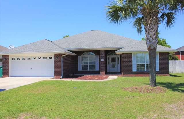 2467 HERITAGE Circle - 2467 Heritage Circle, Navarre, FL 32566