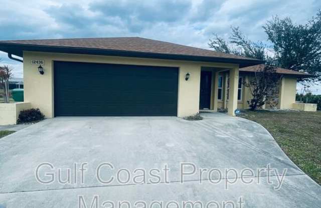12436 Krome Ave photos photos