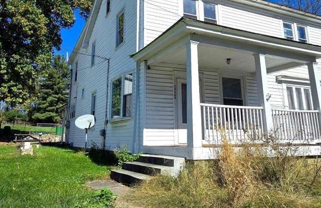 20668 BEAVER CREEK Road Gallery 2