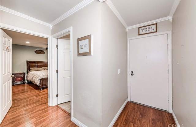 15955 Alta Vista Drive Gallery 4