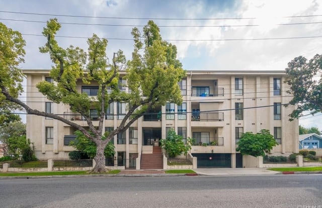 1011 N Stoneman Avenue - 1011 North Stoneman Avenue, Alhambra, CA 91801