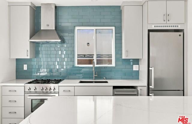 911 Indiana Ave Gallery 2