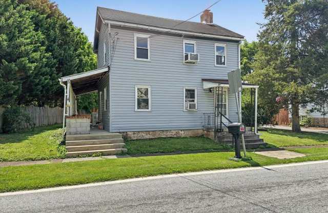5949 CONOVER Road Gallery 1