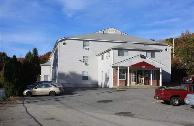 420 Woodward Road unit: 32 photos photos