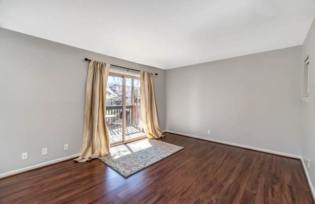 311 Summit Ridge Cir Gallery 3