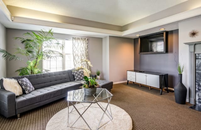Coach House Apartments Gallery 4