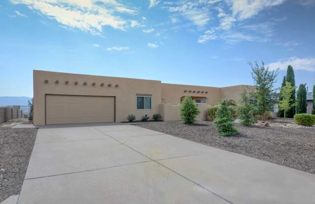 Amazing 4 Bedroom with Views SE Rio Rancho! photos photos