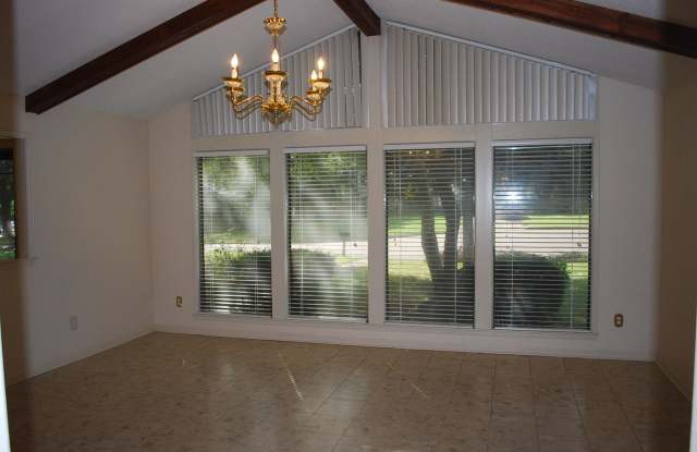 CHARMING GERMANTOWN HOME Gallery 4