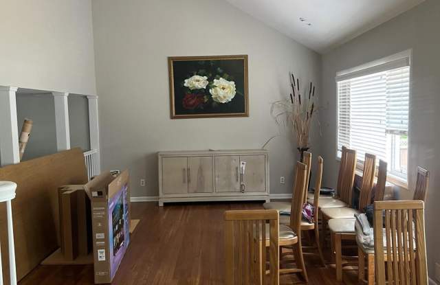 11 Barbara Lane Gallery 4