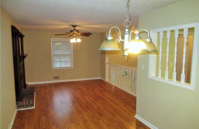 563 Fawn Court SE Gallery 2