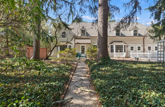 87 Piping Rock Road photos photos