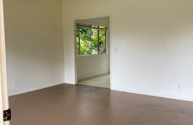 16-2068 Puhala Drive Gallery 2