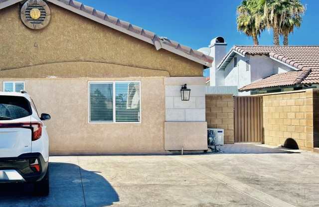 29895 Avenida Maravilla - 29895 Avenida Maravilla, Cathedral City, CA 92234