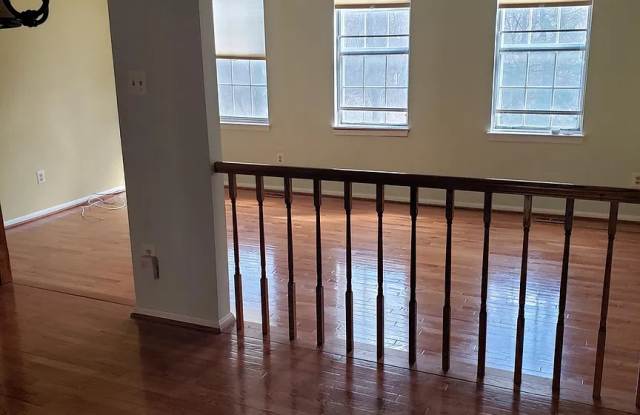 5737 Heritage Hill Court Gallery 4