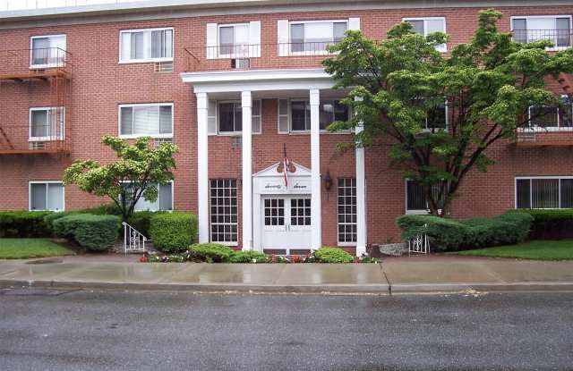 77 Lenox Road photos photos