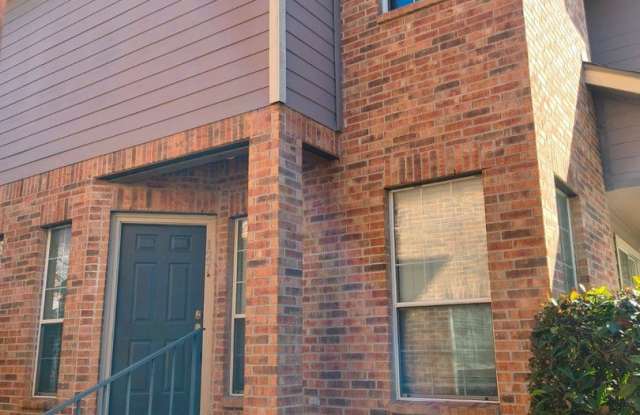 127 CHAPEL HILL CIR photos photos