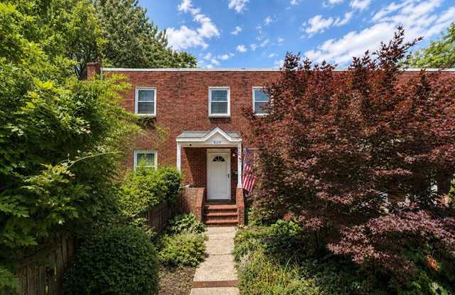 609 S HENRY Street photos photos