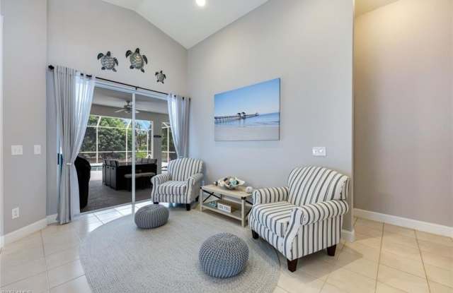 697 Crossfield Cir Gallery 3