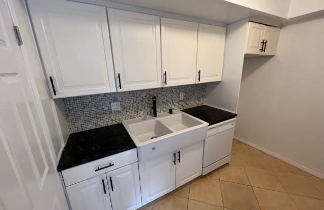 251 W Dryden Street, #3 - 251 West Dryden Street, Glendale, CA 91202
